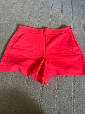 Lilly Pulizer Sarissa Stretch short 14 Hot Coral Pink Excellent condition